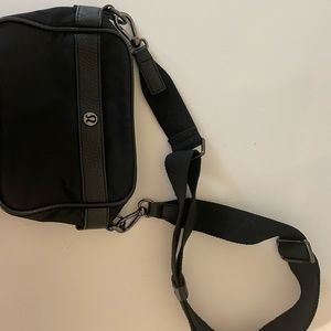 Lululemon Crossbody